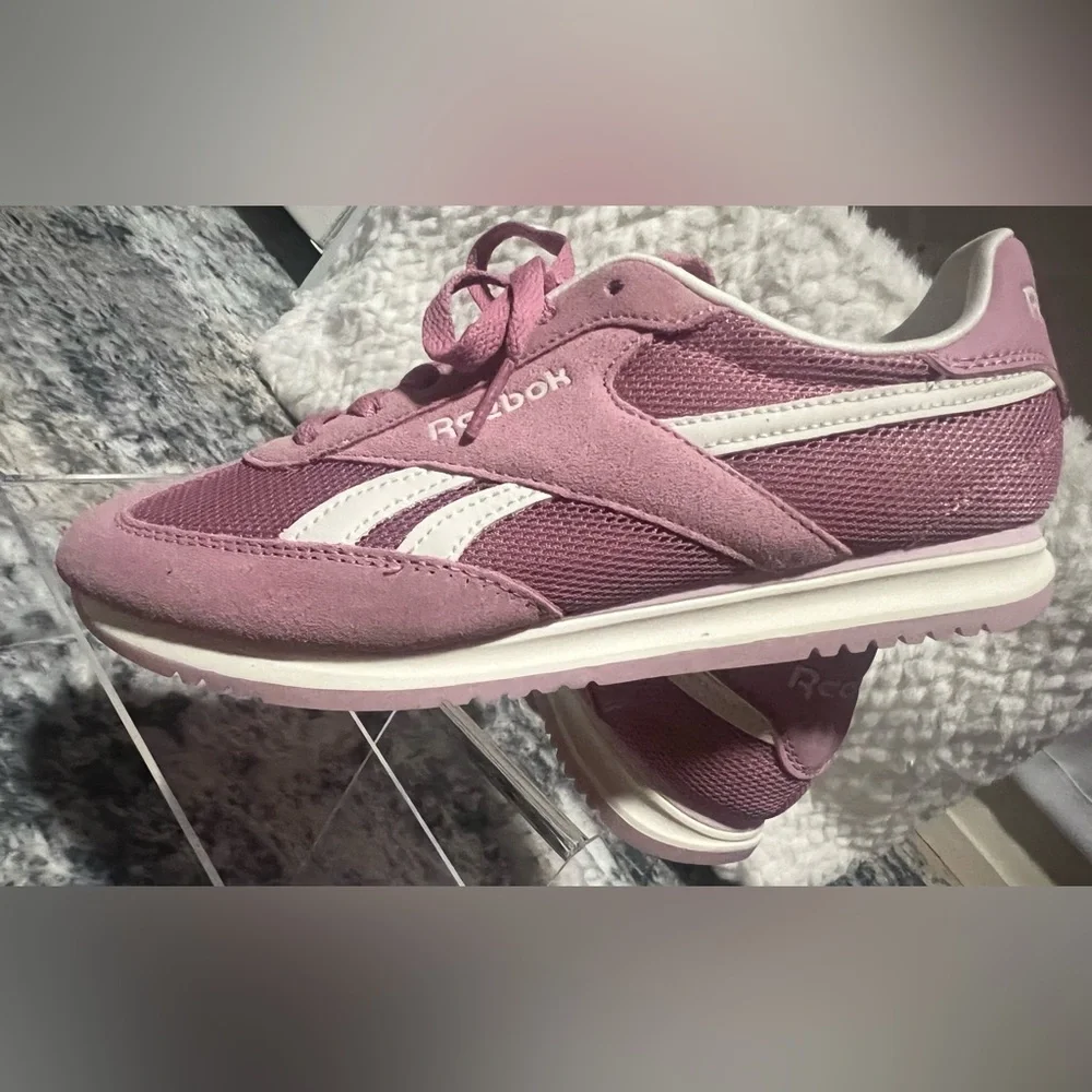 Reebok - Picture 5 of 7
